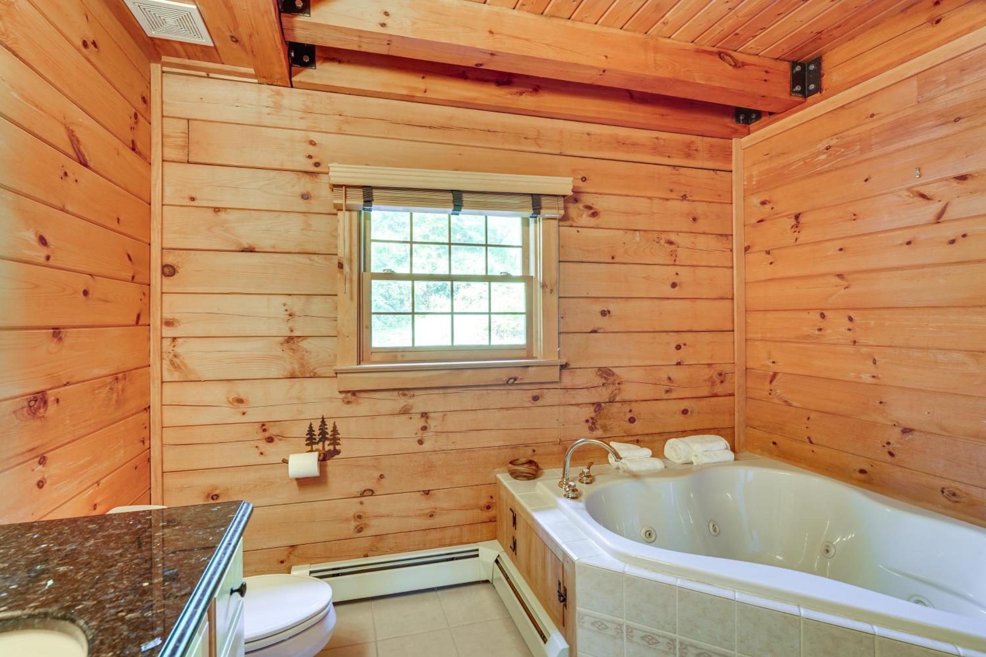 Luxury Log Cabin With Ev Charger And Mtn Views! Blairstown Exterior photo